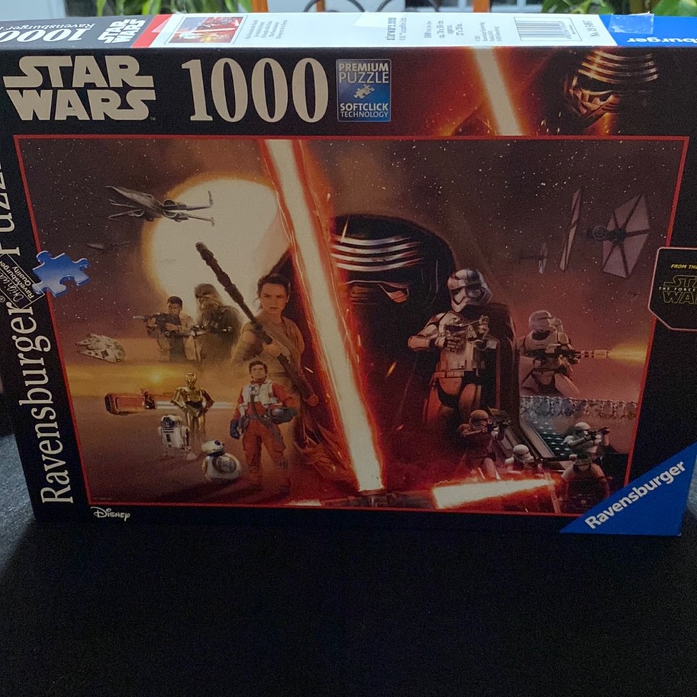 Ravensburger-Star Wars The Force Awakens 1000 Piece Puzzle